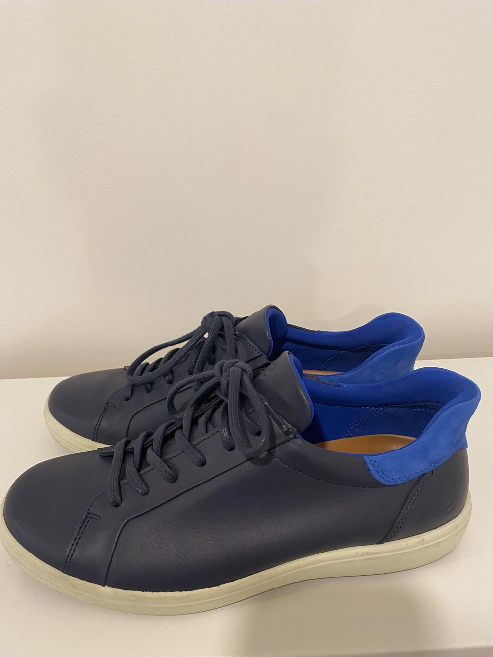 Ecco Soft 7 Men's Navy Leather Sneakers